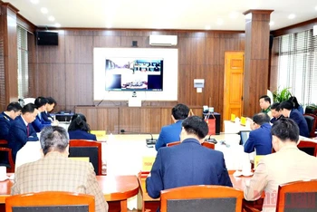 Hội đàm trực tuyến thúc đẩy giao thương, xuất nhập khẩu hàng hóa qua các cửa khẩu Lào Cai với Vân Nam (Trung Quốc).