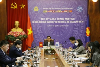 Phó Tổng Giám đốc Đào Việt Ánh chủ trì hội nghị tại điểm cầu Việt Nam.