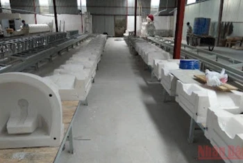 Công ty TNHH Gốm sứ Thành Đô, Khu công nghiệp Tiền Hải (tỉnh Thái Bình) buộc phải dừng sản xuất do phát hiện nhiều ca F0.