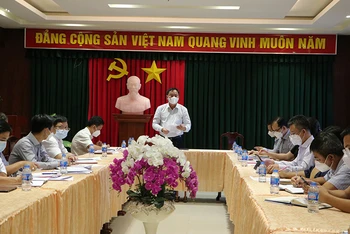 Phó Chủ tịch UBND tỉnh Đồng Nai Võ Tấn Đức chủ trì cuộc họp chiều 26/11.