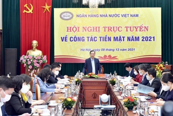 Phó Thống đốc Thường trực Đào Minh Tú phát biểu tại hội nghị.