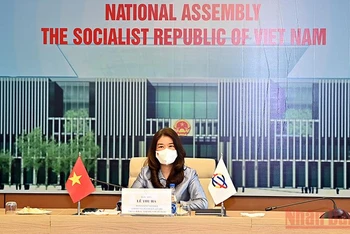 Bà Lê Thu Hà, Ủy viên Thường trực Ủy ban Đối ngoại Quốc hội tham dự Phiên họp Nữ nghị sĩ APPF-29. (Ảnh: Duy Linh)