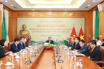 Ðảng Cộng sản Việt Nam thông báo kết quả Ðại hội XIII tới Ðảng Cộng sản Nhật Bản. Ảnh TTXVN 