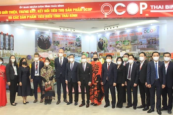 Khu trưng bày và giới thiệu sản phẩm OCOP tỉnh Thái Bình trong Trung tâm Thương mại và đại siêu thị GO!