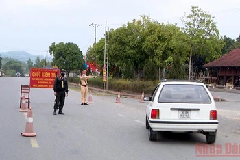 Chốt kiểm soát liên ngành phòng, chống dịch Covid -19 trên Quốc lộ 2 tại xã Đội Bình, huyện Yên Sơn, tỉnh Tuyên Quang đã dừng hoạt động.