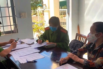 Bị can Hoàng Thị Xuyến tại Cơ quan Cảnh sát điều tra Công an tỉnh Đắk Nông.