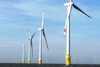Các dự án điện gió ven biển tỉnh Bến Tre góp phần phát triển kinh tế-xã hội tại địa phương.