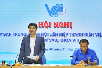 Đồng chí Nguyễn Ngọc Lương, Bí thư Trung ương Đoàn Thanh niên Cộng sản Hồ Chí Minh, Chủ tịch Hội Liên hiệp Thanh niên Việt Nam, phát biểu ý kiến tại hội nghị.