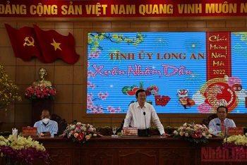 Nguyên Chủ tịch nước Trương Tấn Sang phát biểu chúc Tết Đảng bộ, chính quyền và nhân dân tỉnh Long An nhân dịp Tết Nguyên đán Nhâm Dần 2022. 