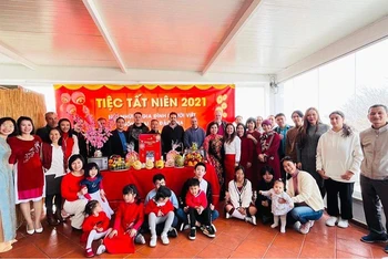 Các gia đình Việt kiều tại Bồ Đào Nha vui đón Tết cổ truyền.