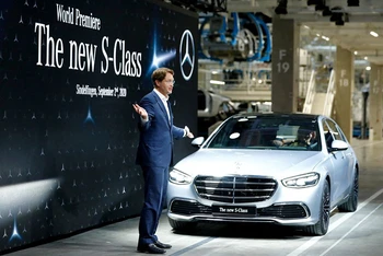 Giám đốc điều hành hãng Daimler Ola Kallenius. (Ảnh: Reuters)