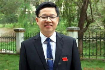 Phó Chủ tịch Thường trực UBND tỉnh Bắc Kạn Đinh Quang Tuyên. 