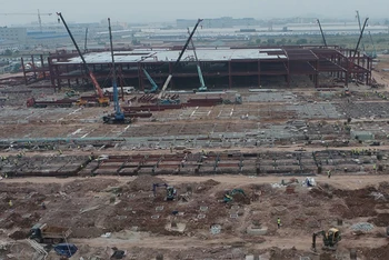 Xây dựng nhà máy tại Khu công nghiệp Đình Trám, Bắc Giang.