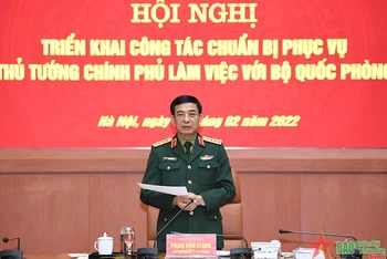 Đại tướng Phan Văn Giang chủ trì hội nghị. (Ảnh: Báo Quân đội nhân dân)
