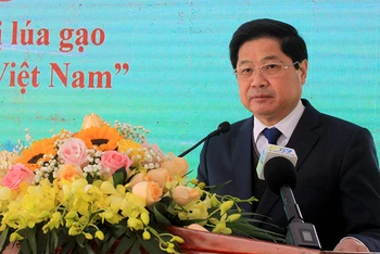 Thứ trưởng Nông nghiệp và Phát triển nông thôn Lê Quốc Doanh phát biểu tại Lễ phát động dự án.