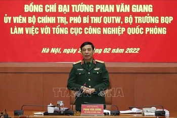 Đại tướng Phan Văn Giang phát biểu tại buổi làm việc. (Ảnh: TTXVN)