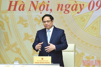 Thủ tướng Phạm Minh Chính phát biểu ý kiến tại cuộc họp. (Ảnh: TRẦN HẢI)