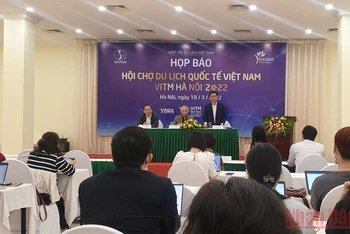 Phó Tổng cục trưởng Tổng cục Du lịch Phạm Văn Thủy phát biểu tại họp báo về VITM Hà Nội 2022 (Ảnh: T.LINH)