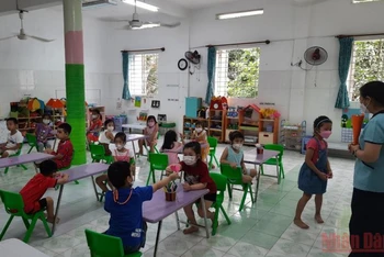 Học sinh Trường mầm non Tuổi Thơ 7, quận 3, TP Hồ Chí Minh trong giờ học tập.