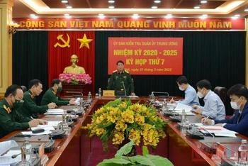 Đại tướng Lương Cường chủ trì cuộc họp. (Nguồn: tienphong.vn)