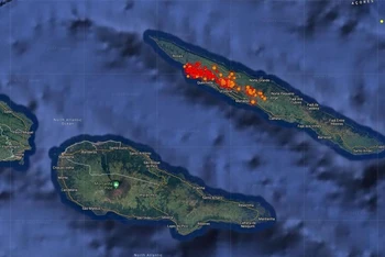 Bản đồ vệ tinh cho thấy hoạt động địa chấn dày đặc tại đảo Sao Jorge (thuộc quần đảo Azores, Bồ Đào Nha), với khoảng 1.100 trận động đất nhỏ đã làm rung chuyển hòn đảo núi lửa giữa Đại Tây Dương trong vòng chưa đầy 48 giờ. Ảnh chụp ngày 21/3/2022. (Nguồn: Trung tâm Thông tin và giám sát địa chấn Azore)