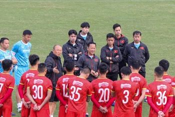 HLV Park Hang-seo chỉ còn 20 cầu thủ cho chuyến đến làm khách trên sân Nhật Bản. (Ảnh: VFF)