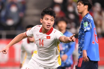 Việt Nam hòa Nhật Bản 1-1 với bàn thắng của trung vệ Thanh Bình.