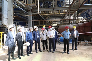 Đoàn giám sát thị sát các hạng mục của Dự án Nhà máy Điện rác Sóc Sơn.