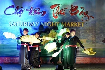 Từ ngày 9/4, UBND huyện Bắc Hà (Lào Cai) sẽ khôi phục lại Chợ đêm du lịch ở địa phương để phục vụ du khách.