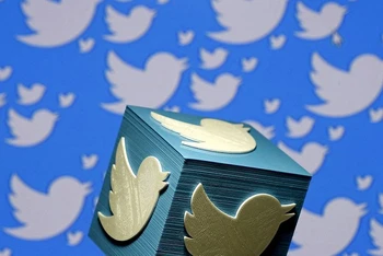 Logo in 3D của Twitter. (Ảnh: Reuters)