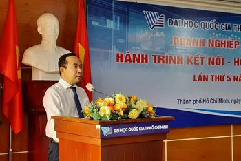 PGS, TS Vũ Hải Quân, Giám đốc Đại học Quốc gia Thành phố Hồ Chí Minh phát biểu tại chương trình.
