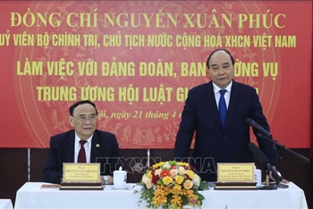 Chủ tịch nước Nguyễn Xuân Phúc tại buổi làm việc với Trung ương Hội Luật gia Việt Nam. (Ảnh: TTXVN)