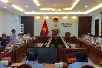 Quang cảnh buổi làm việc của Bộ trưởng, Chủ nhiệm Ủy ban Dân tộc Hầu A Lềnh với lãnh đạo tỉnh Gia Lai.