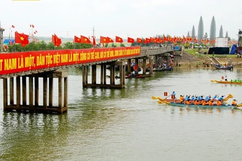 Cầu Hiền Lương-sông Bến Hải bắc qua vĩ tuyến 17 hôm nay.