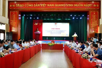 Hội nghị Chiến lược phát triển giáo dục nghề nghiệp giai đoạn 2021-2030, tầm nhìn đến năm 2045 khu vực miền núi phía bắc, tại thành phố Lào Cai, chiều 28/4.
