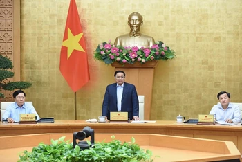 Thủ tướng Phạm Minh Chính phát biểu tại phiên họp Chính phủ thường kỳ tháng 4. (Ảnh: TRẦN HẢI)