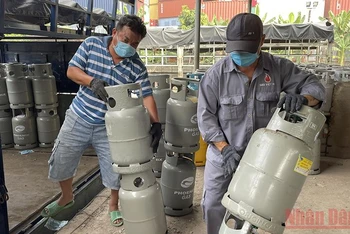 Giá gas tháng 5/2022 giảm mạnh sau 3 tháng tăng liên tiếp. 