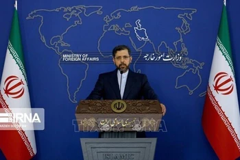 Người phát ngôn Bộ Ngoại giao Iran Saeed Khatibzadeh ngày 26/4 đã nhấn mạnh tầm quan trọng của việc giảm căng thẳng giữa Iran và Saudi Arabia. Ảnh: IRNA/TTXVN