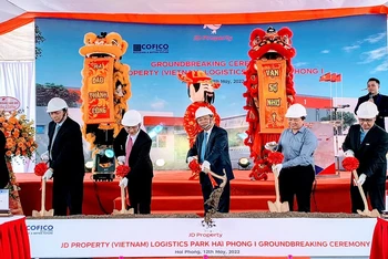 Lễ khởi công dự án JD Property (Vietnam) Logistics Park Haiphong 1 tại Khu phi thuế quan và Khu công nghiệp Nam Đình Vũ (thành phố Hải Phòng).