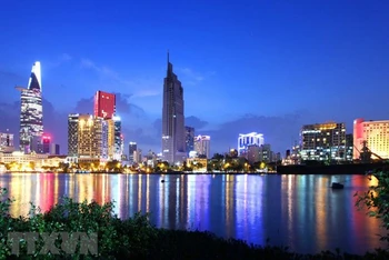 Một góc trung tâm Thành phố Hồ Chí Minh. (Ảnh: TTXVN)