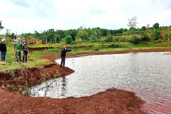 Hồ nước Ea Dhung Tiêng ở buôn Ea Dho, xã Cư Pơng, huyện Krông Búk, nơi xảy ra vụ đuối nước thương tâm khiến 3 cháu nhỏ ở địa phương tử vong vào cuối tháng 3/2022.