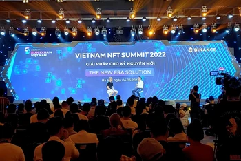 Toàn cảnh sự kiện “Việt Nam NFT Summit 2022 - Giải pháp cho kỷ nguyên mới”. (Ảnh: TRUNG HƯNG)