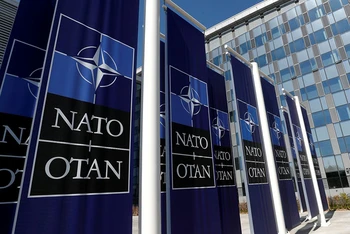 Lối vào trụ sở NATO tại Brussels, tháng 4/2018. (Ảnh: Reuters)