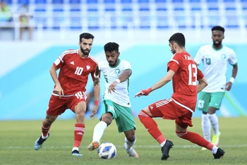 U23 Saudi Arabia (áo trắng) sẽ là đối thủ của U23 Việt Nam ở Tứ kết U23 châu Á 2022. (Ảnh: Ngọc Duy)