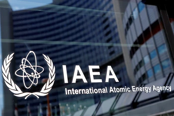 Biểu trưng của IAEA. (Ảnh: Reuters)