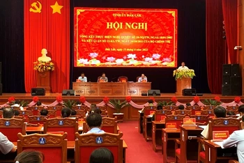 Bí thư Tỉnh ủy Đắk Lắk Nguyễn Đình Trung phát biểu tại hội nghị.