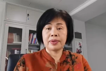 Giáo sư Phan Kim Nga, nghiên cứu viên cao cấp của Viện Nghiên cứu chủ nghĩa Mác thuộc Viện Khoa học xã hội Trung Quốc.