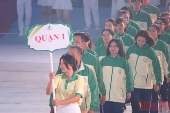 Các vận động viên dự khai mạc Đại hội Thể dục Thể thao TP Hồ Chí Minh lần thứ 9.