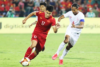 Nhiều cầu thủ trẻ xứng đáng được trao cơ hội tại ĐT Việt Nam. Ảnh: LÊ MINH