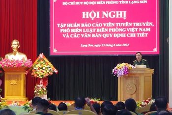 Toàn cảnh hội nghị tập huấn tại Bộ chỉ huy biên phòng tỉnh Lạng Sơn.